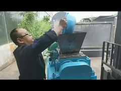 砂粒化のための二重ロール挤出粒機