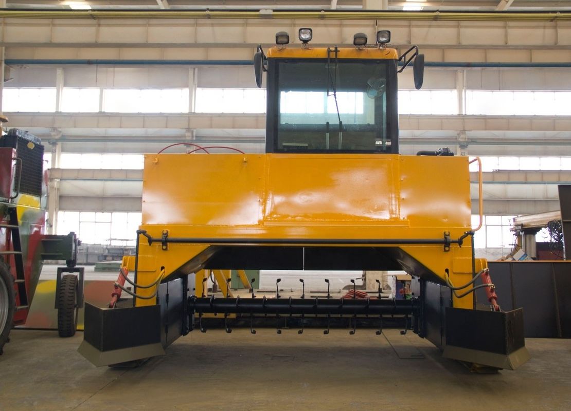 TCシリーズ クローラー型 有機廃棄物発酵装置 コンポストターナーマシン