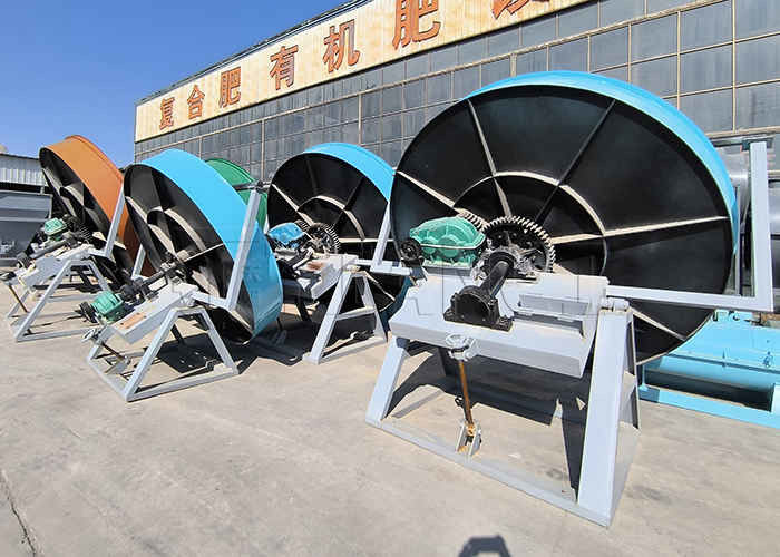 ベントナイト猫砂顆粒製造用湿式ディスク造粒機
