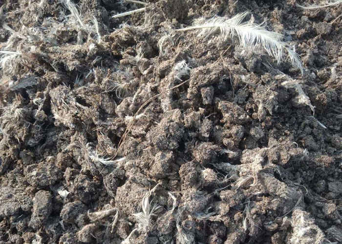 有機肥料発酵堆肥化機械 クローラー型 粉砕堆積の有酸素分解