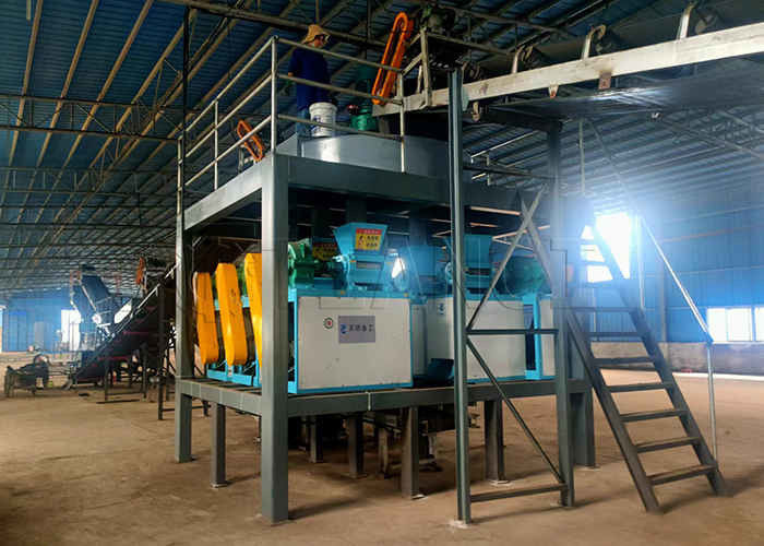 ローラープレス Granulator 化合物肥料生産ライン NPK 肥料製造機械